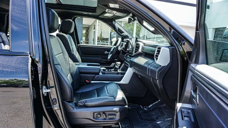 2025 Toyota Sequoia Platinum