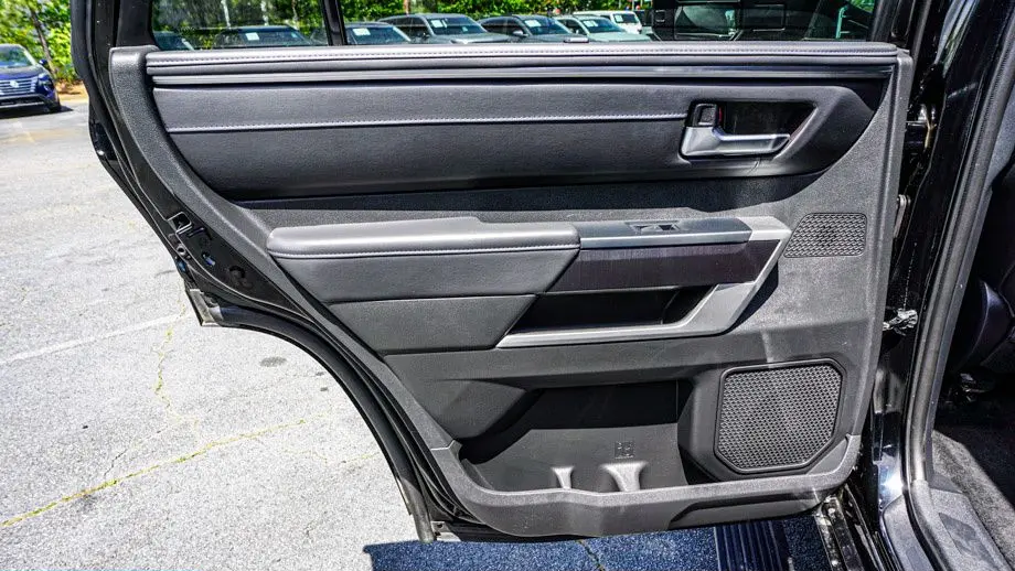 2025 Toyota Sequoia Platinum