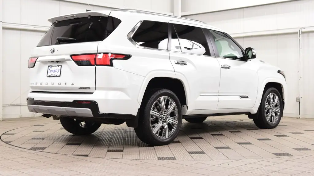 2025 Toyota Sequoia Capstone