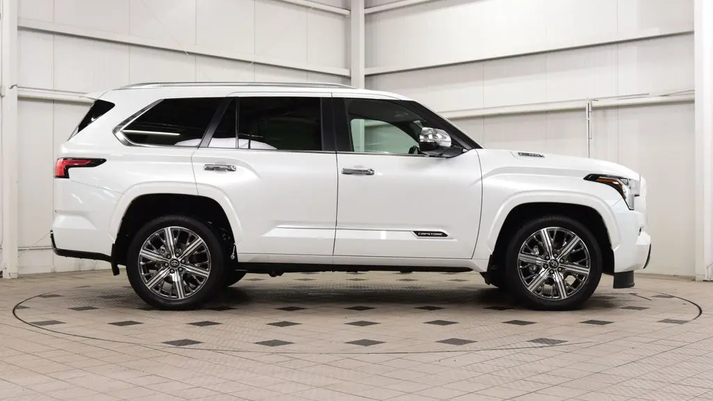 2025 Toyota Sequoia Capstone