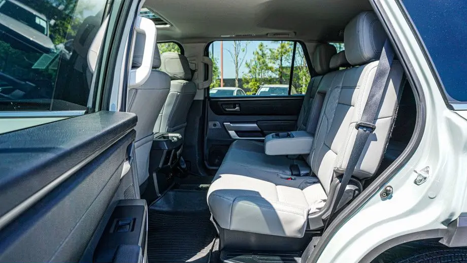 2024 Toyota Sequoia SR5