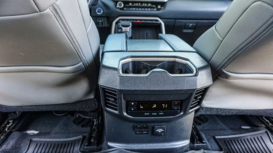 2024 Toyota Sequoia SR5