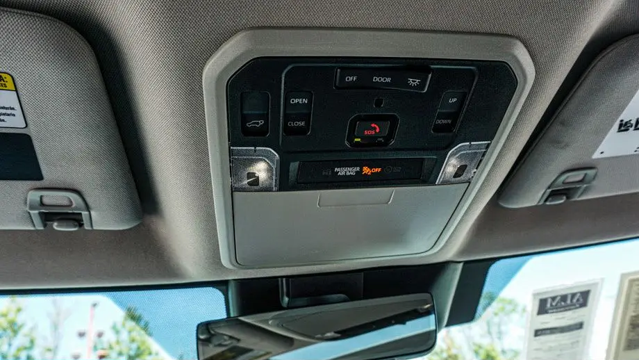 2024 Toyota Sequoia SR5