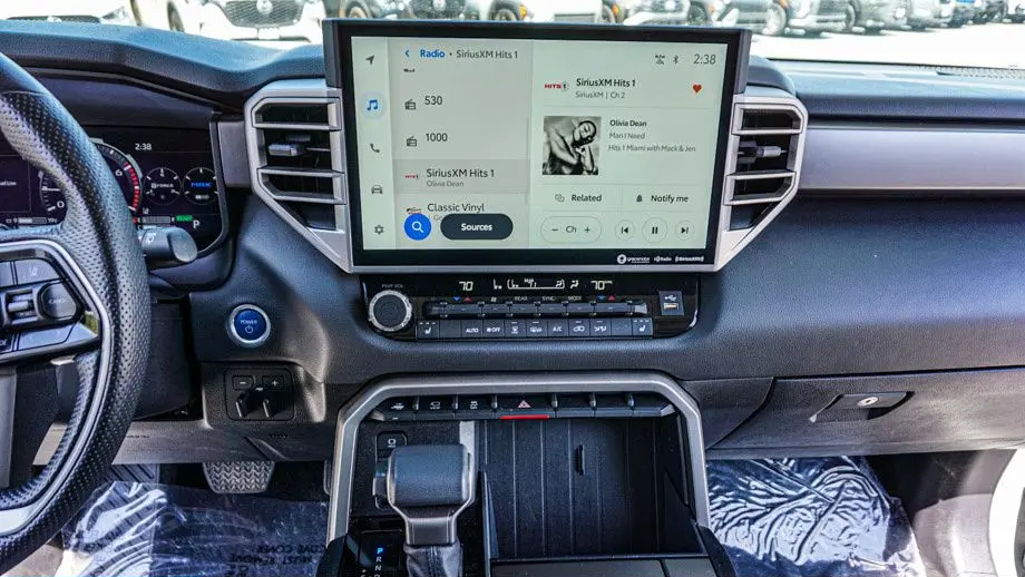 2024 Toyota Sequoia SR5