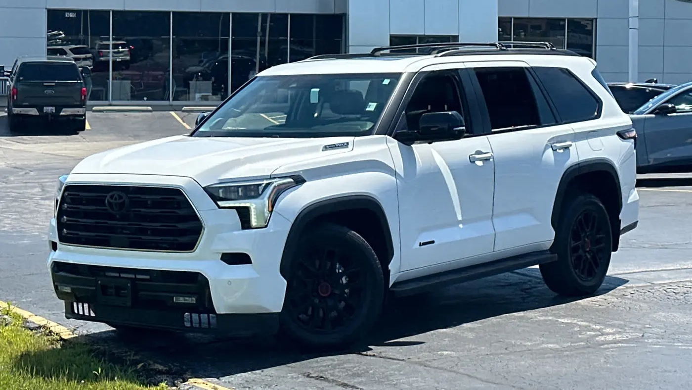 2024 Toyota Sequoia SR5