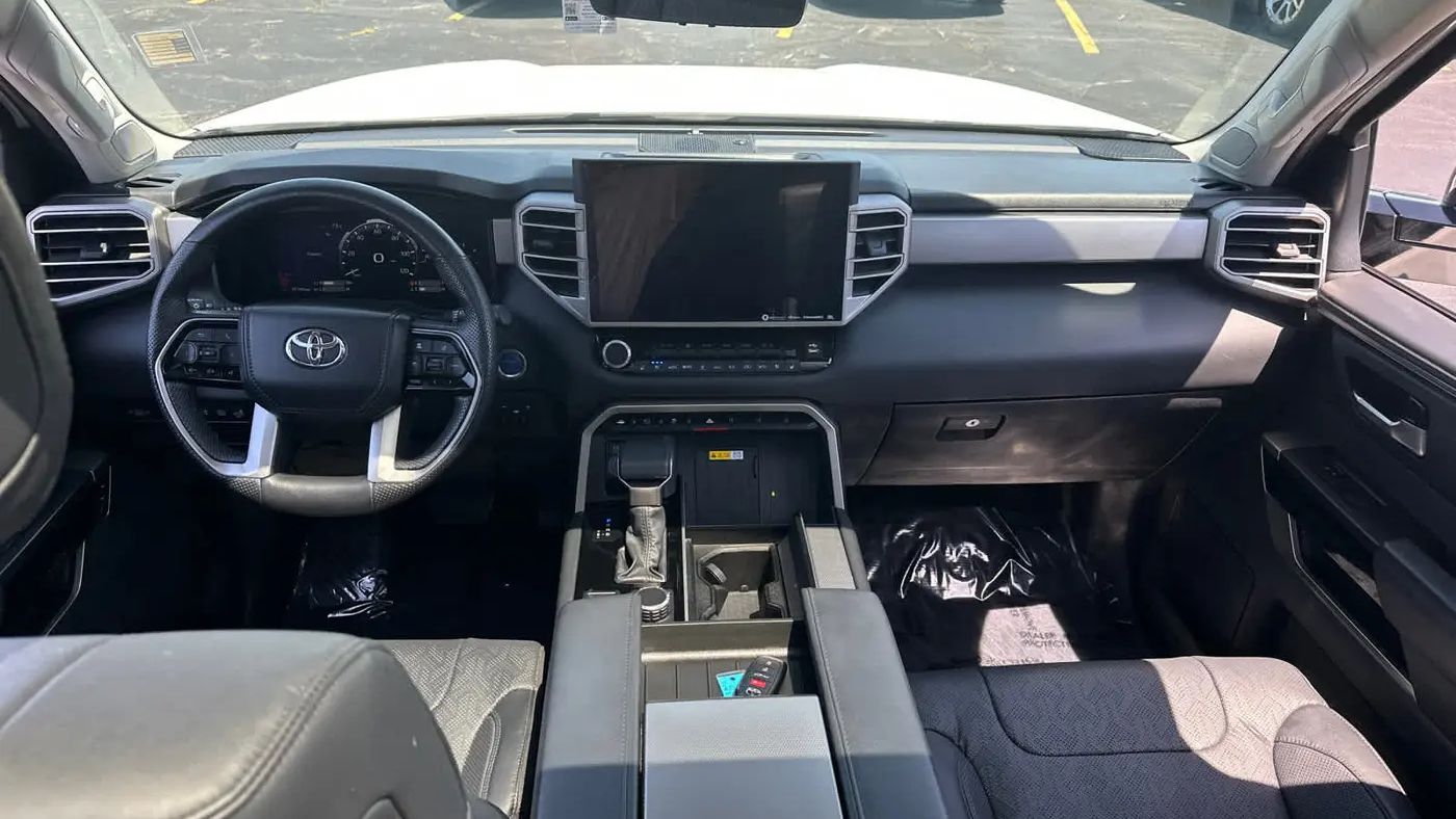 2024 Toyota Sequoia SR5
