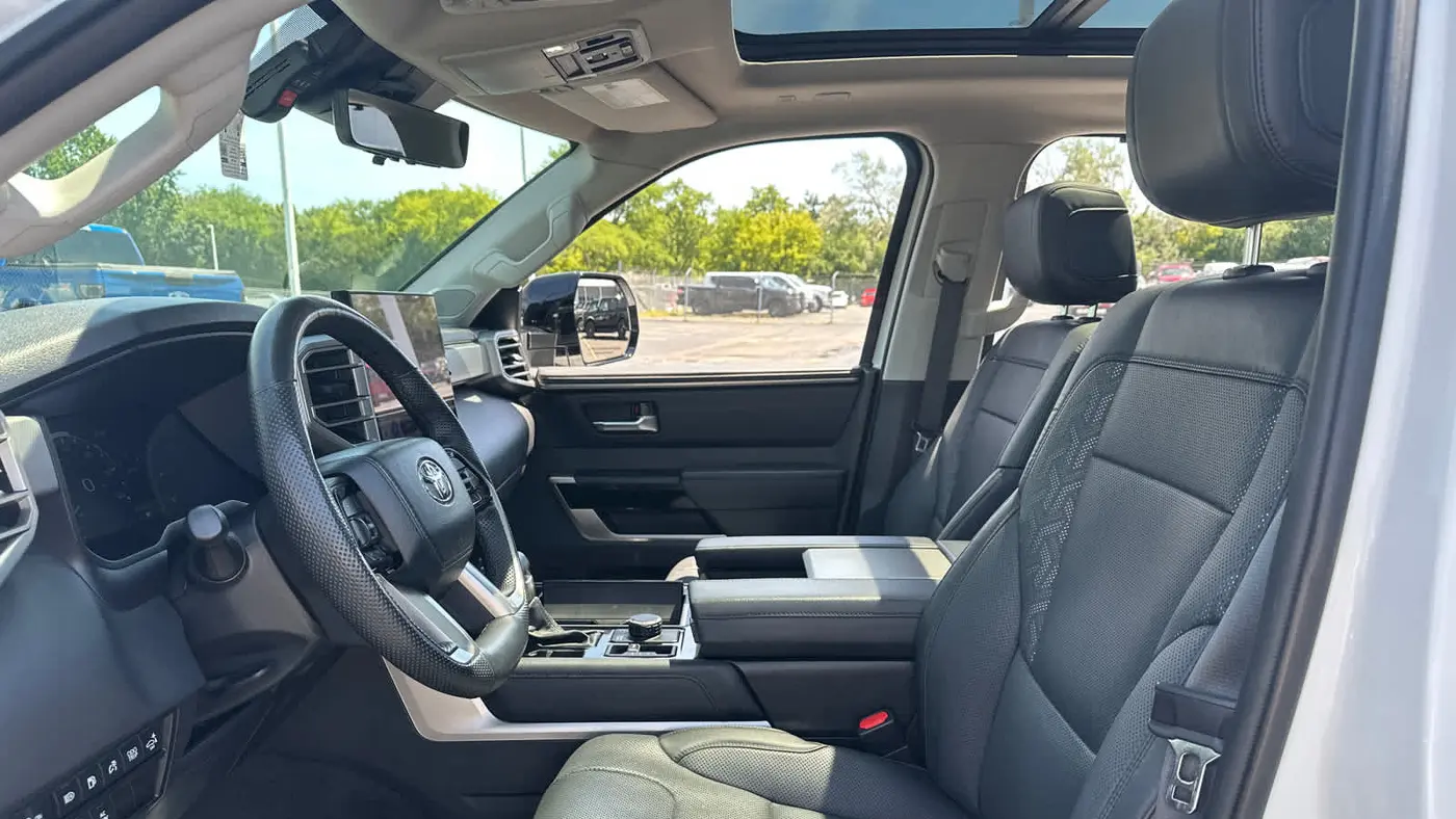 2024 Toyota Sequoia SR5