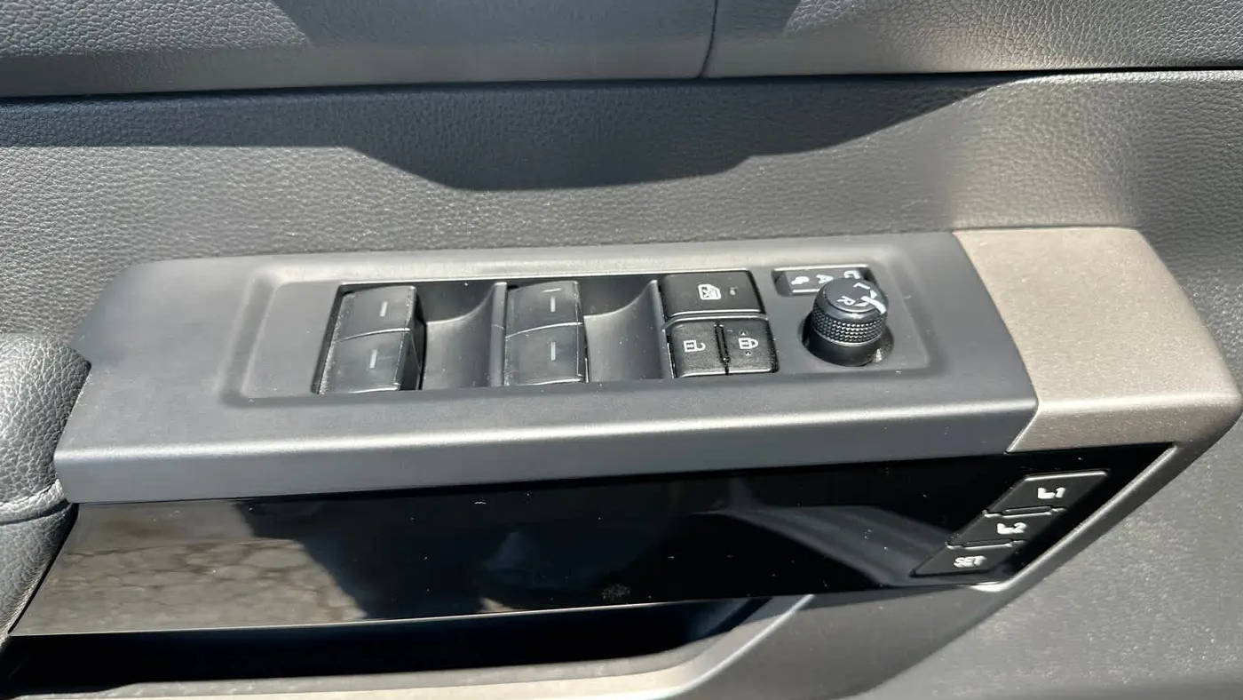 2024 Toyota Sequoia SR5