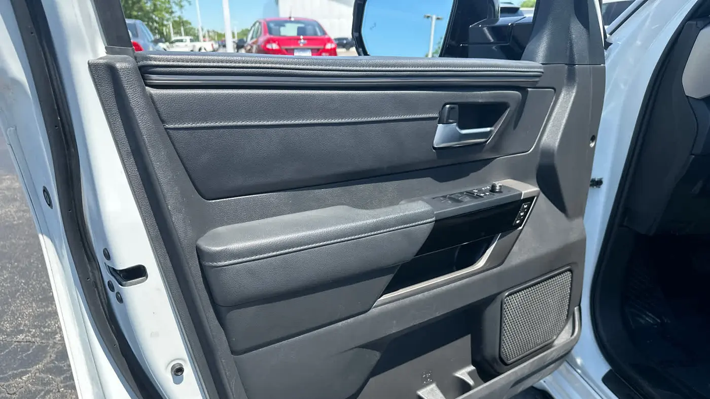 2024 Toyota Sequoia SR5