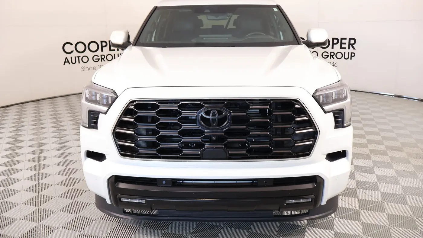 2024 Toyota Sequoia SR5