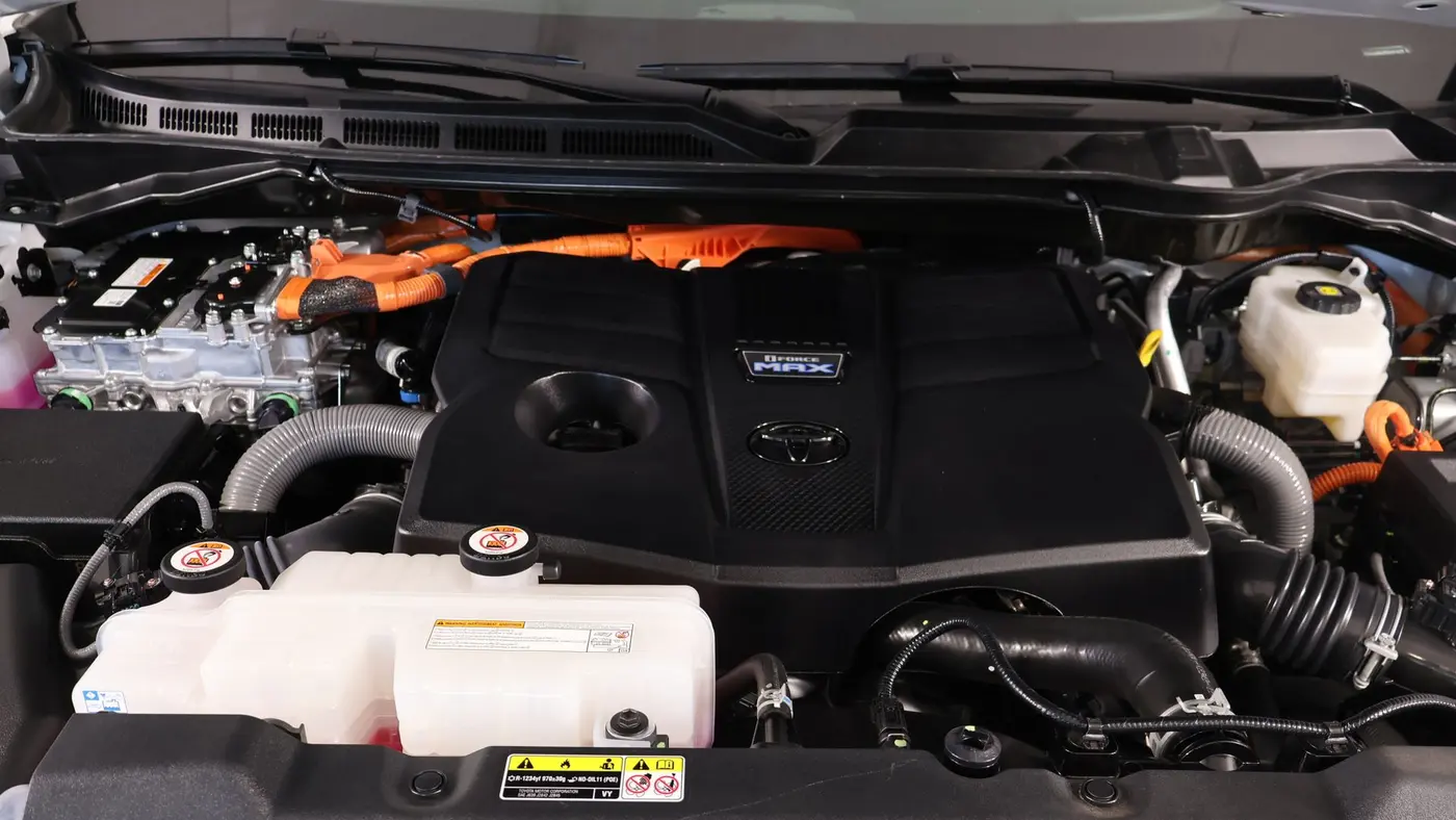 2024 Toyota Sequoia SR5