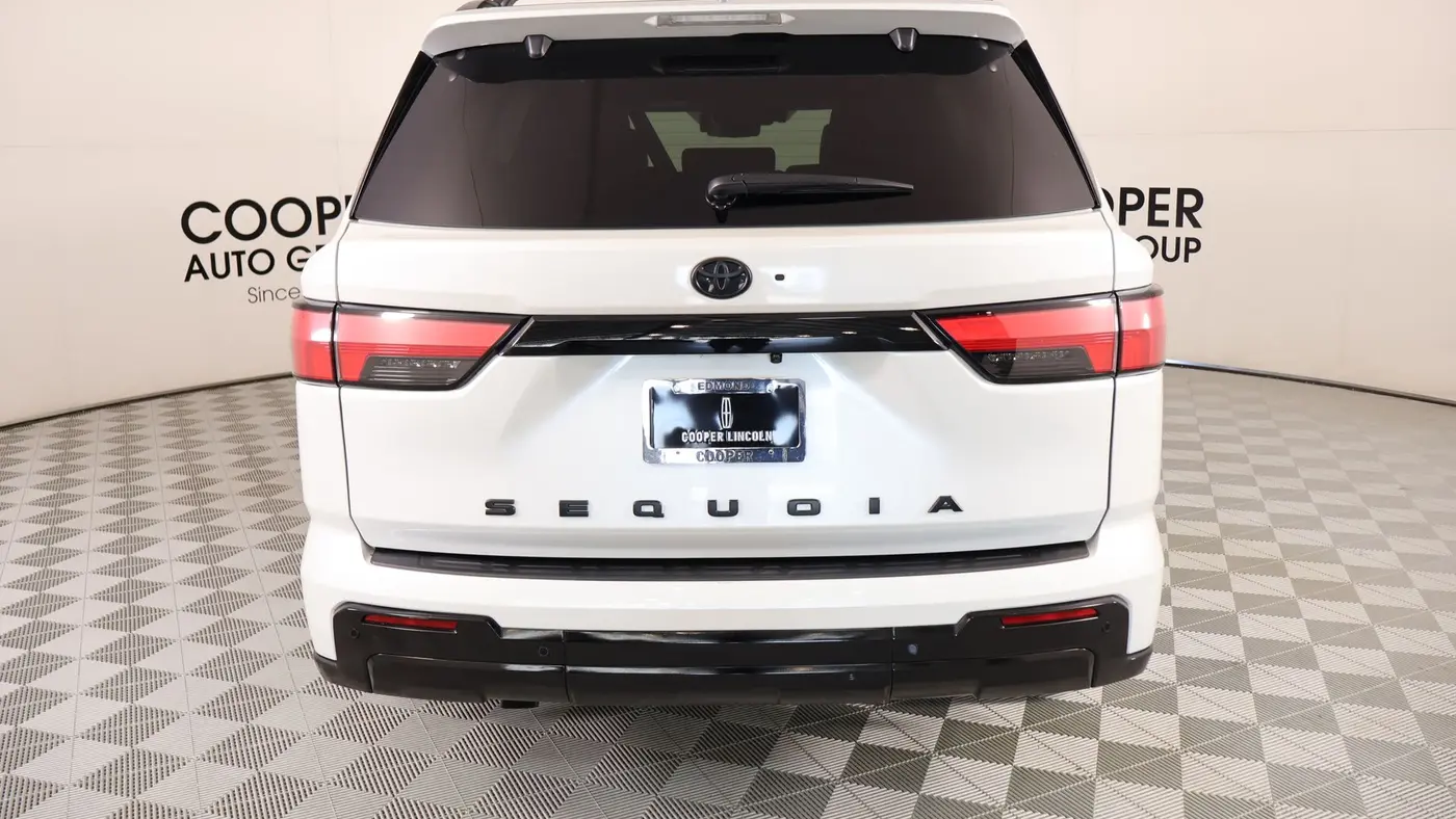 2024 Toyota Sequoia SR5