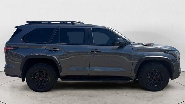2025 Toyota Sequoia SR5