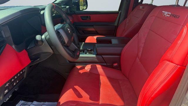 2025 Toyota Sequoia SR5