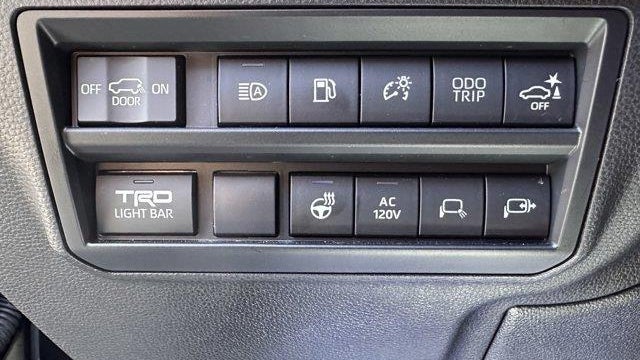2023 Toyota Sequoia SR5