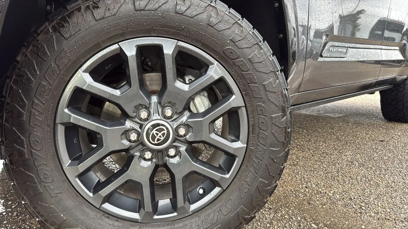 2023 Toyota Sequoia SR5