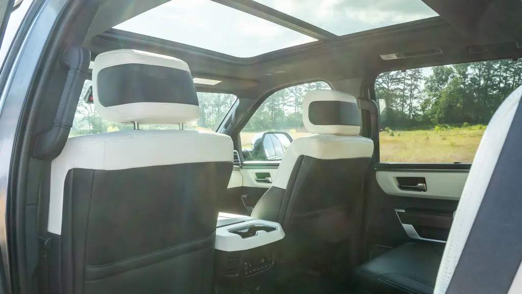 2024 Toyota Sequoia SR5