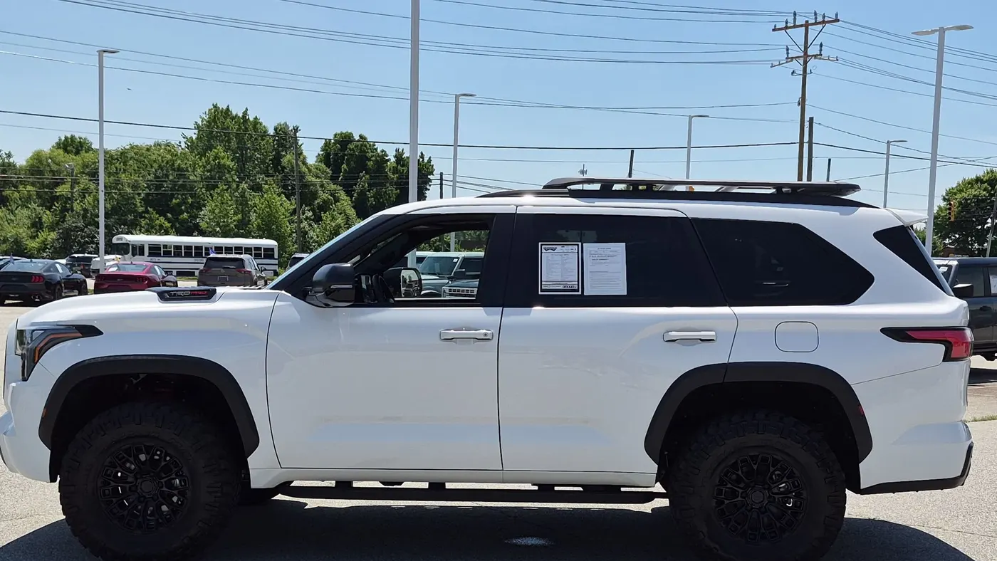 2025 Toyota Sequoia SR5