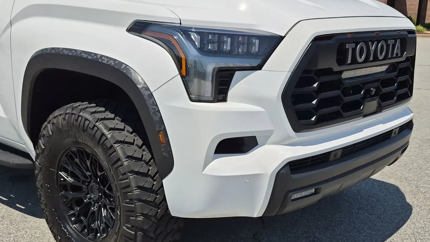2025 Toyota Sequoia SR5