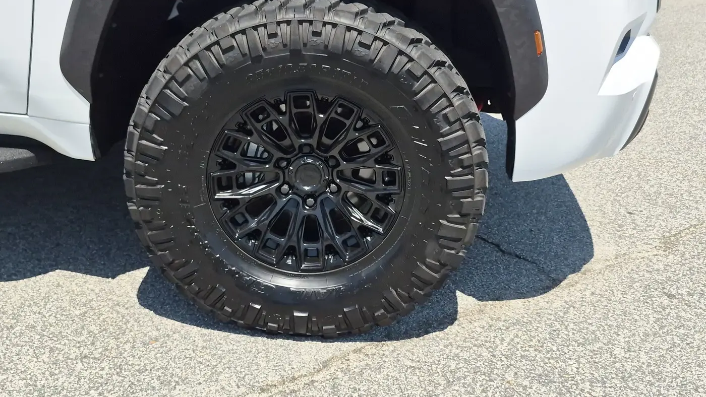 2025 Toyota Sequoia SR5