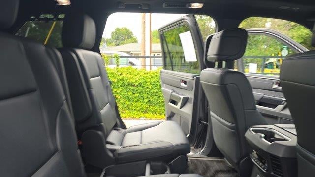 2025 Toyota Sequoia Platinum