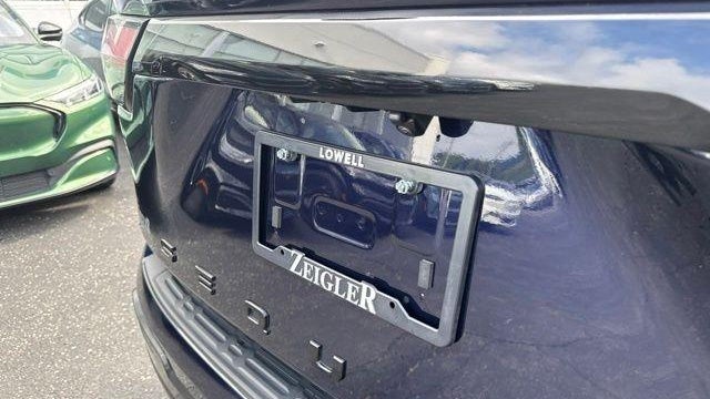 2025 Toyota Sequoia SR5