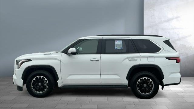 2026 Toyota Sequoia SR5