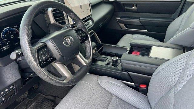 2024 Toyota Sequoia SR5