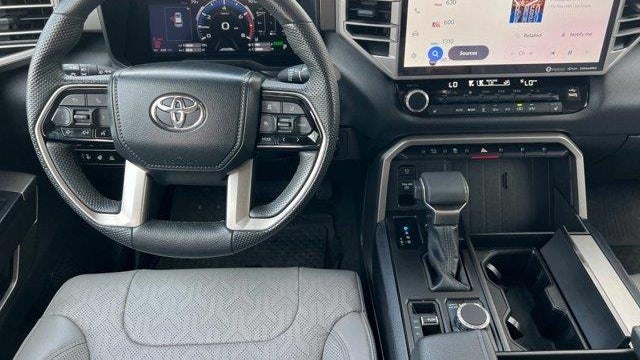 2024 Toyota Sequoia SR5