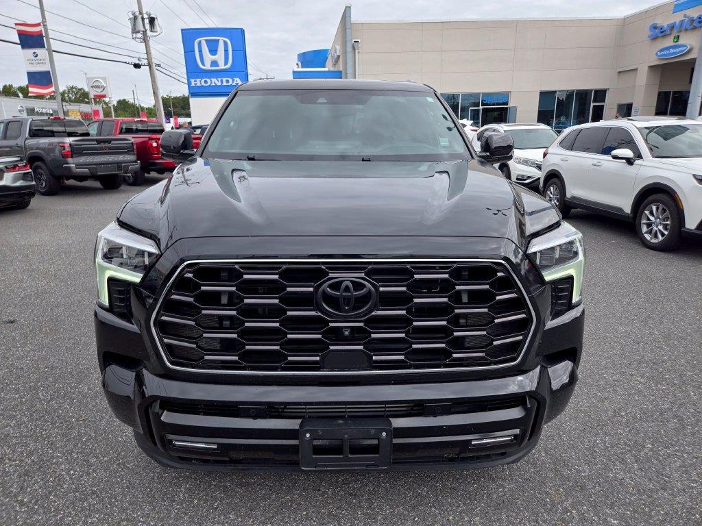 2024 Toyota Sequoia Platinum — photo 1 of 12