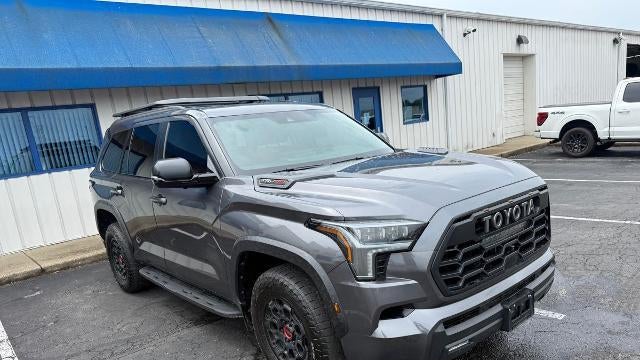 2025 Toyota Sequoia SR5