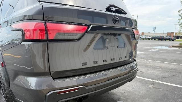 2025 Toyota Sequoia SR5