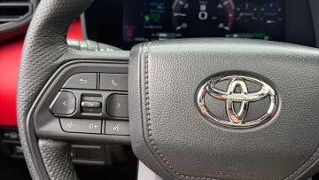 2025 Toyota Sequoia SR5