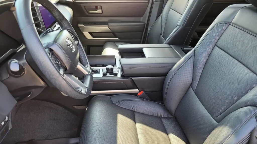 2025 Toyota Sequoia SR5