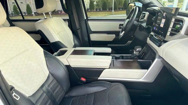 2023 Toyota Sequoia SR5