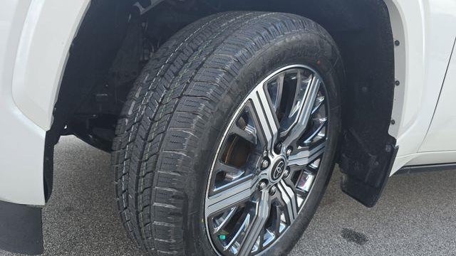 2023 Toyota Sequoia SR5