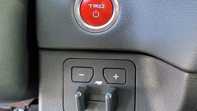 2023 Toyota Sequoia SR5