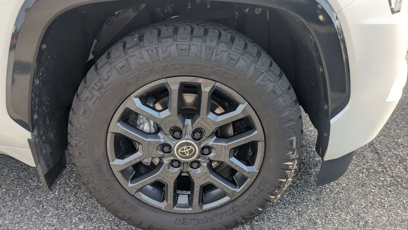 2024 Toyota Sequoia SR5