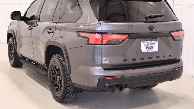 2024 Toyota Sequoia SR5