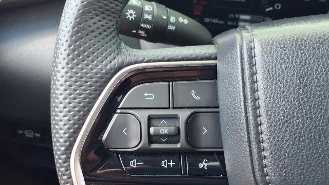 2024 Toyota Sequoia SR5