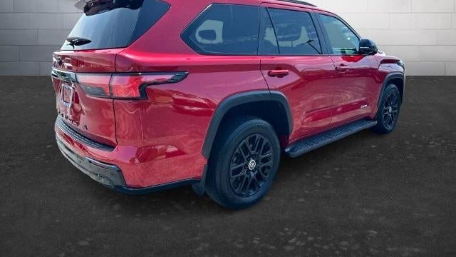 2024 Toyota Sequoia SR5