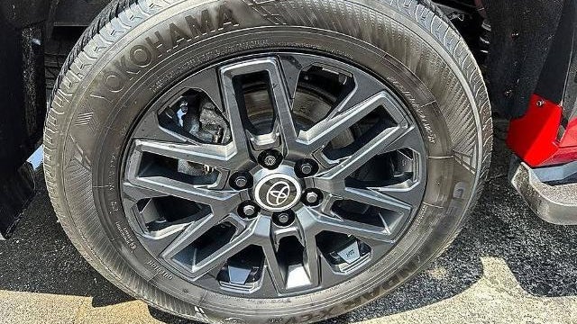 2024 Toyota Sequoia SR5