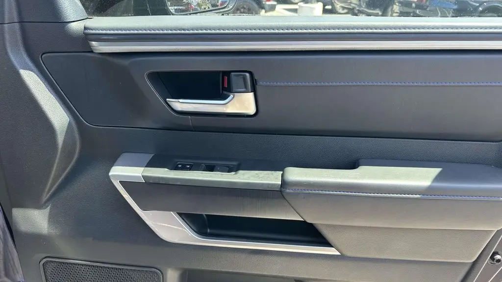 2025 Toyota Sequoia Platinum