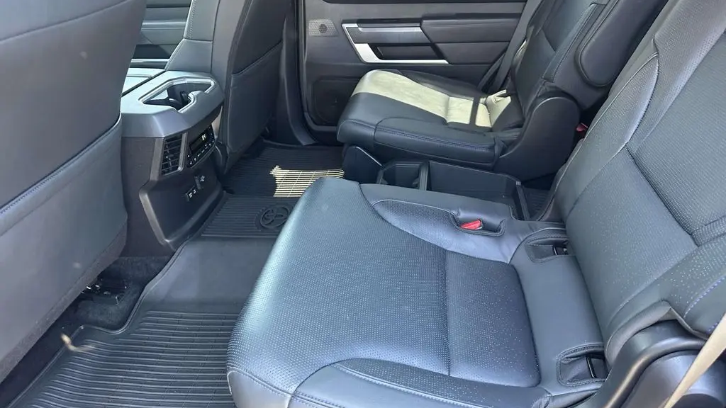 2025 Toyota Sequoia Platinum