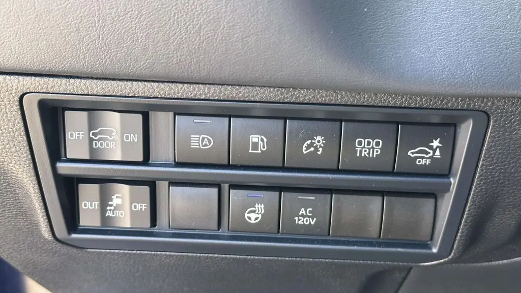 2025 Toyota Sequoia Platinum
