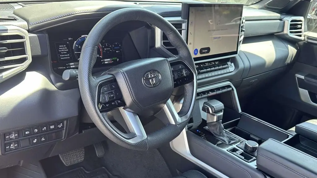 2025 Toyota Sequoia Platinum