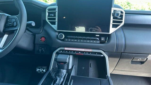 2025 Toyota Sequoia Platinum