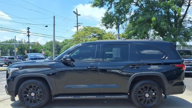 2024 Toyota Sequoia SR5