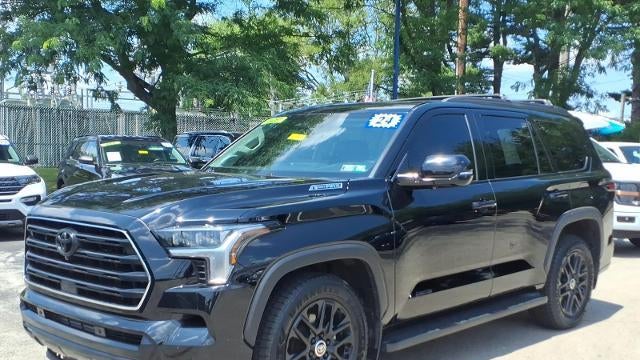 2024 Toyota Sequoia SR5