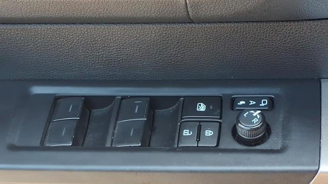 2024 Toyota Sequoia SR5